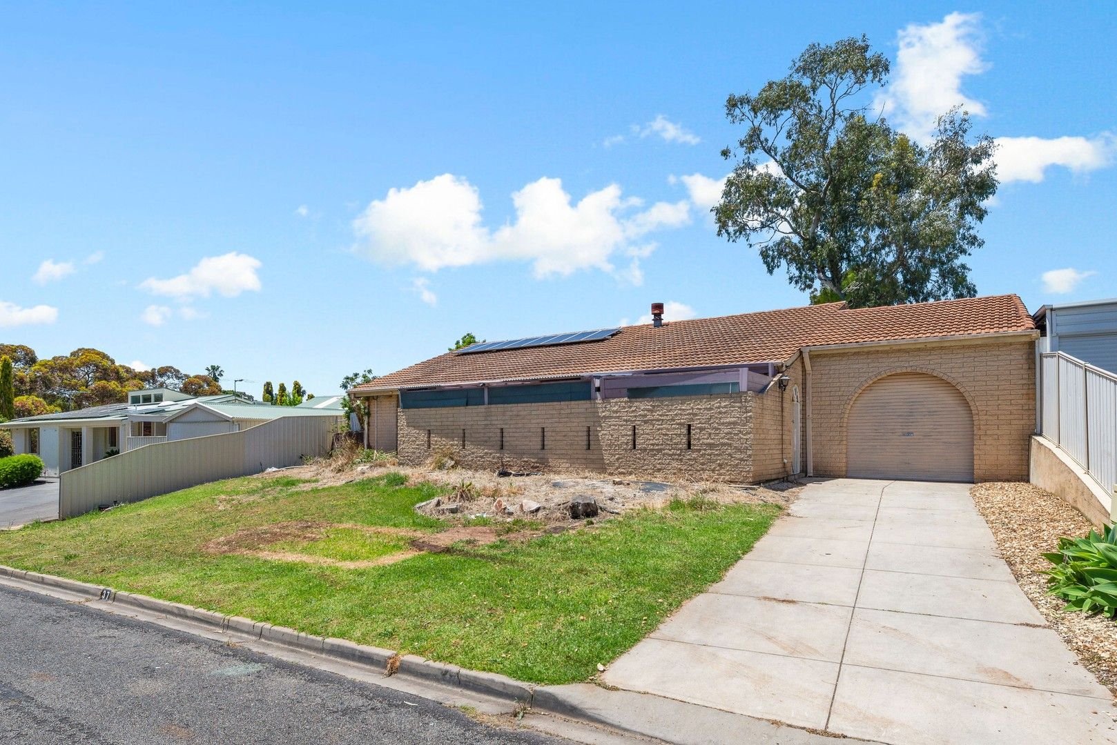 3 bedrooms House in 37 Telford Crescent MODBURY HEIGHTS SA, 5092