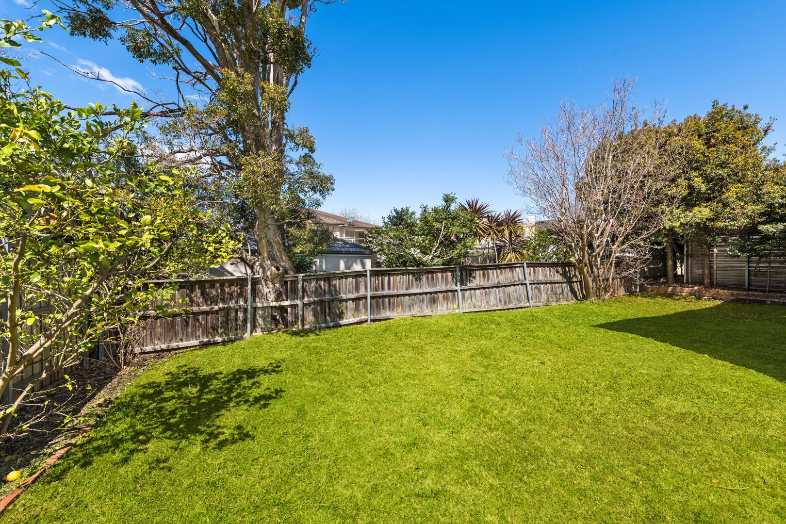 14 Dalmeny Road, Northbridge NSW 2063, Image 2