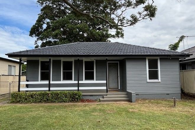 Picture of 36 Gemas Street, HOLSWORTHY NSW 2173