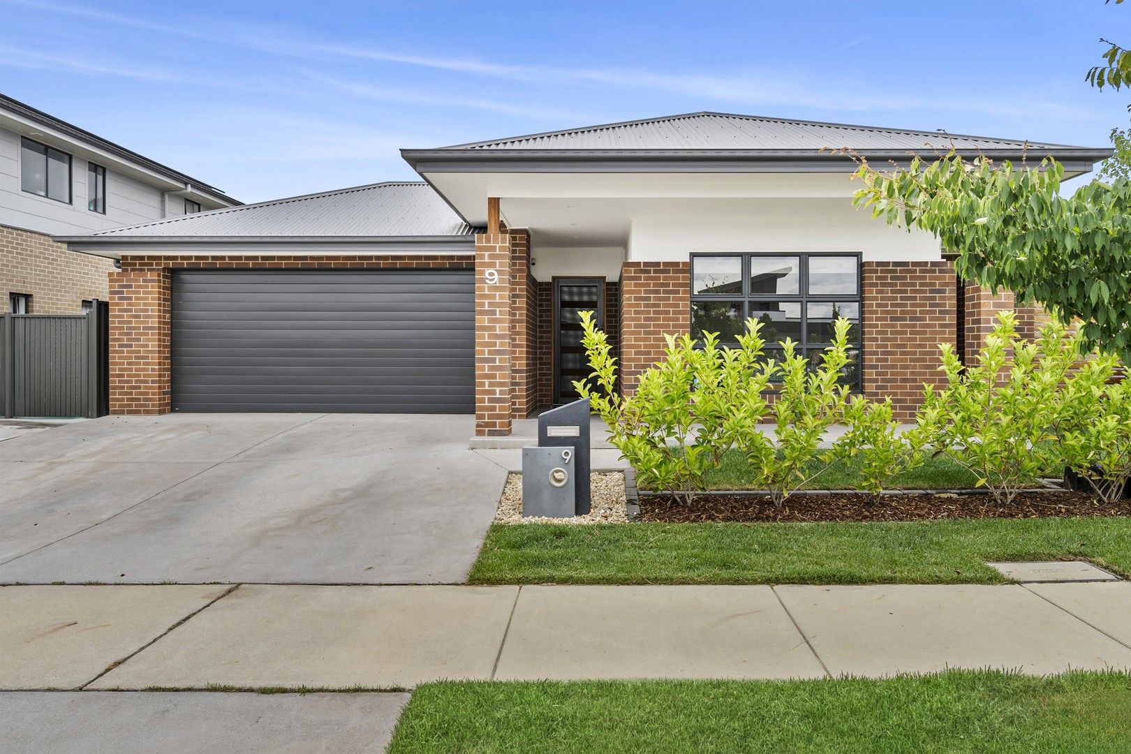 9 Street, Googong NSW 2620 Domain