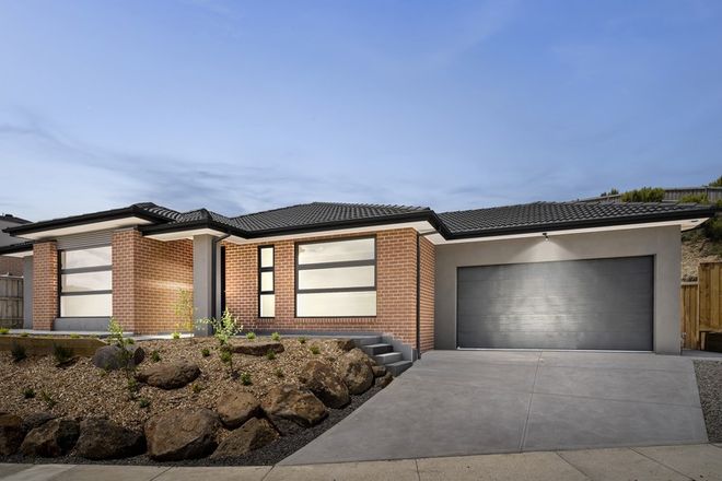 Picture of 23 Fellview Crescent, SUNBURY VIC 3429