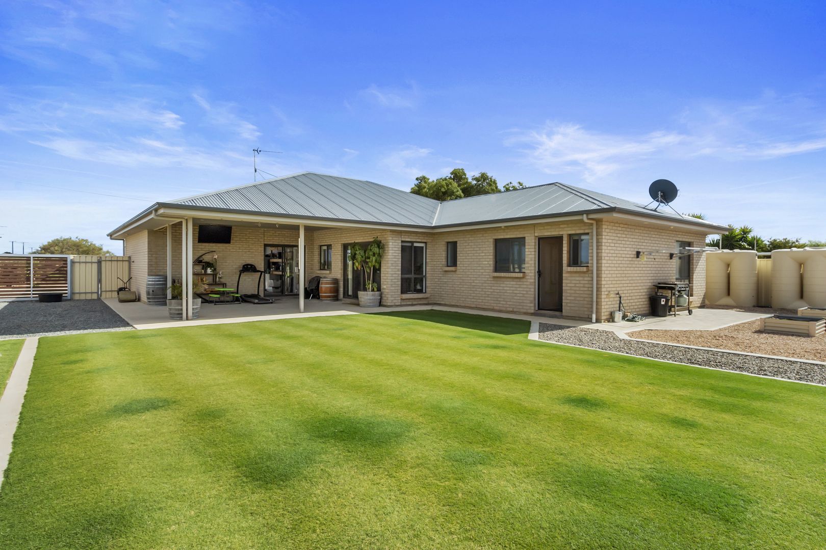 42 Haynes St, Kadina SA 5554, Image 2