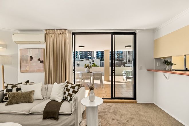 511/5 Edmonstone Street South Brisbane 4101 - Image 4