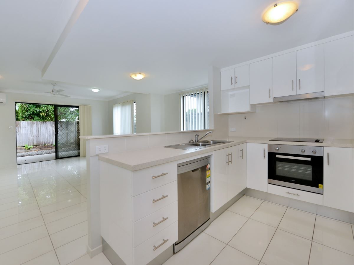 11/50-54 Birch St, Manunda QLD 4870, Image 2