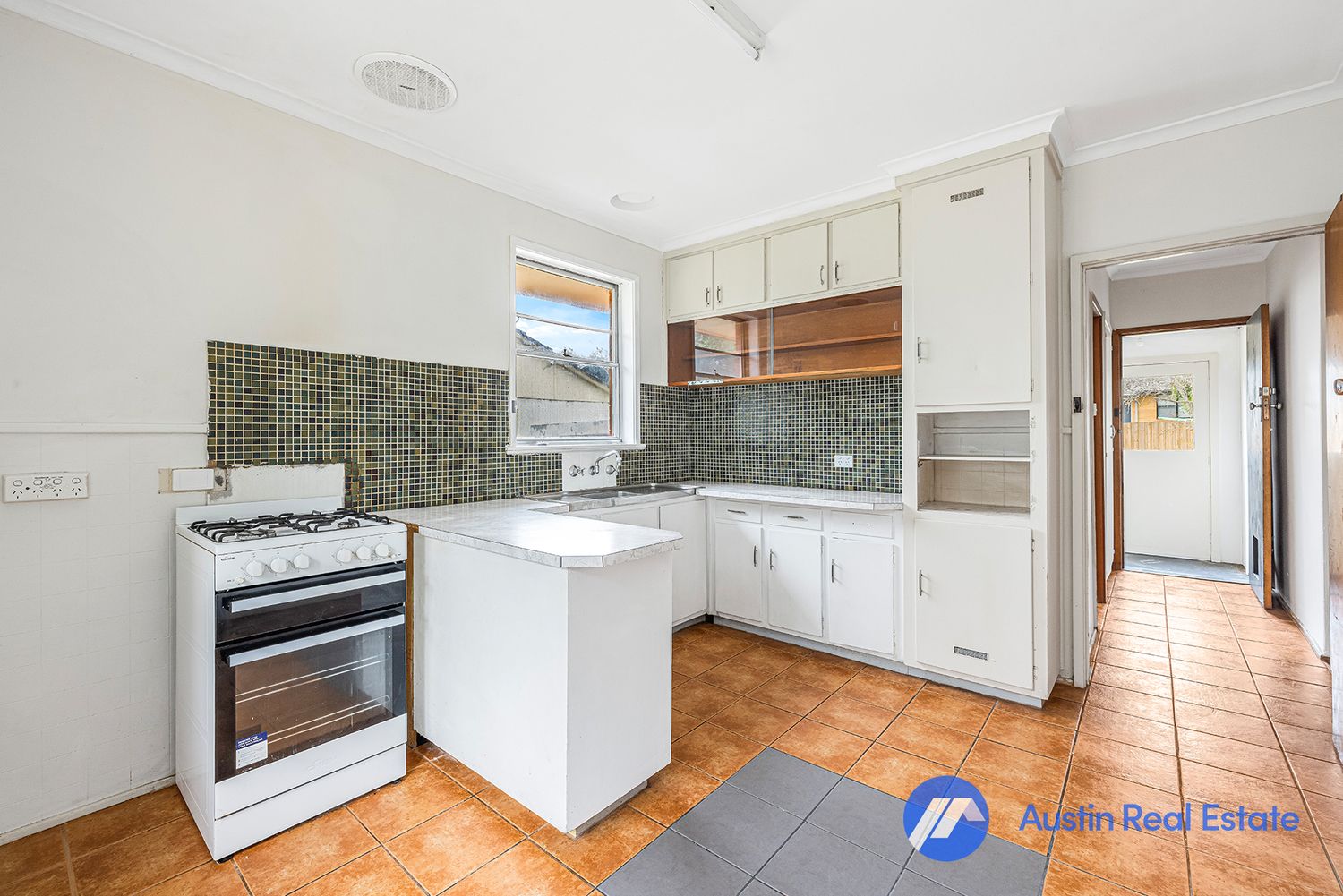 21 Aleppo Crescent, Frankston North VIC 3200, Image 2