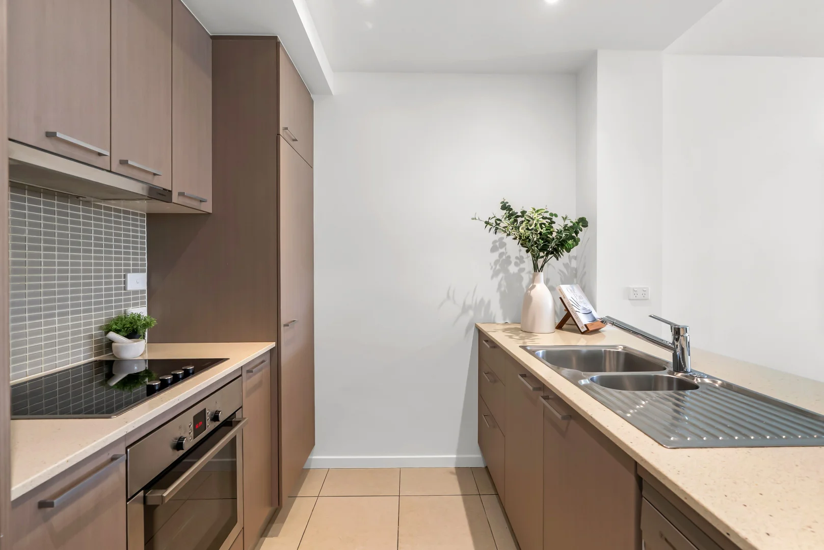 Additional image 20 of 204/174-180 Grafton Street, Cairns City QLD 4870