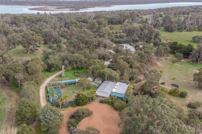 Picture of 14 Holmes Road, LAKE CLIFTON WA 6215