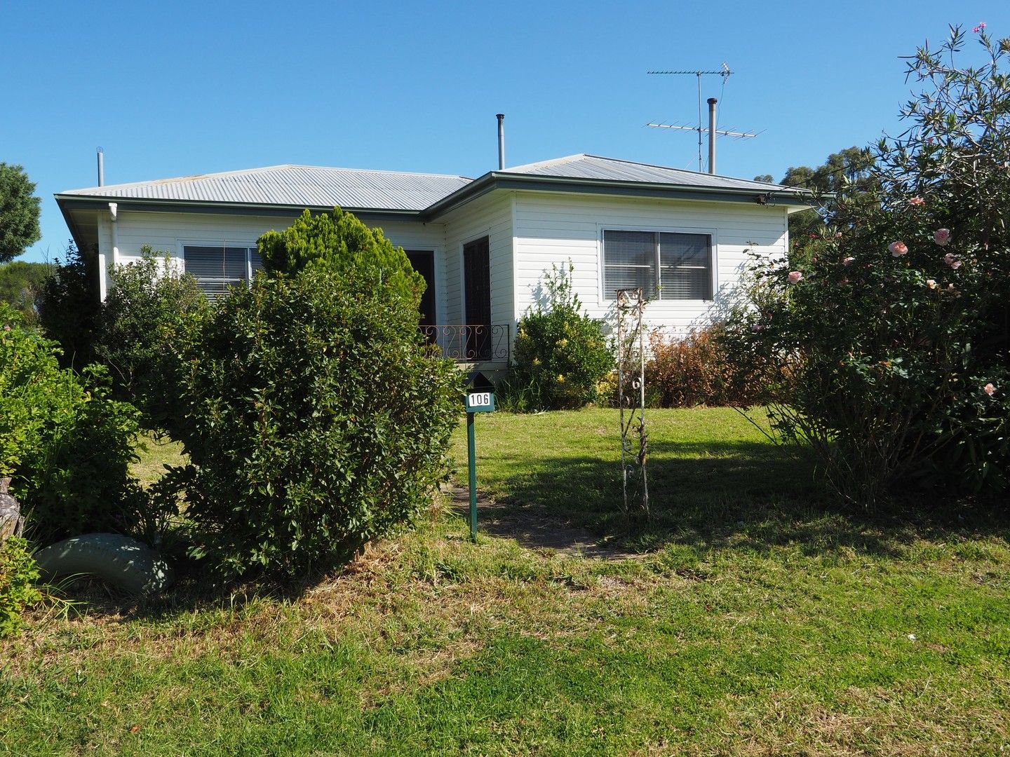 106-108 Stephen Street, Warialda NSW 2402, Image 0