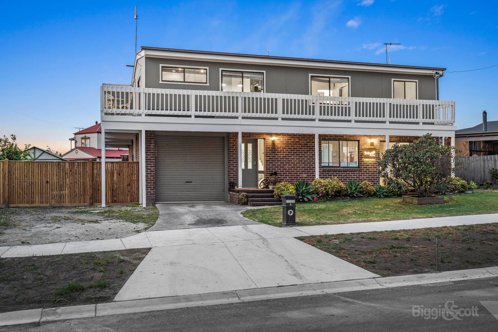 4 Daisy Avenue, Pioneer Bay Property History & Address Research Domain