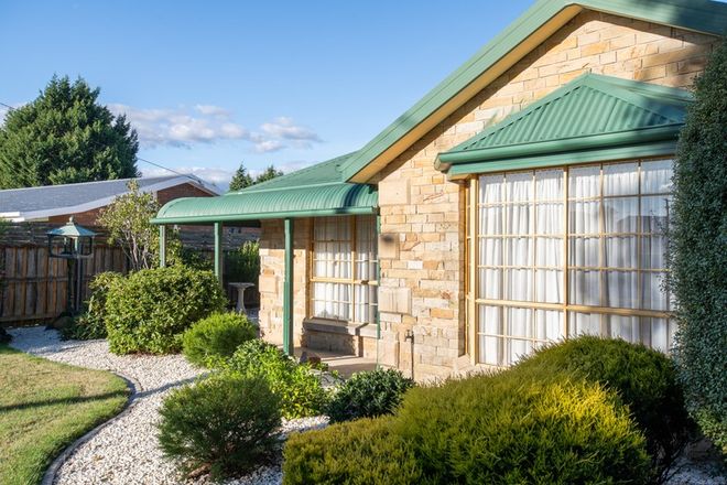 Picture of 12 Saddlers Court, EVANDALE TAS 7212