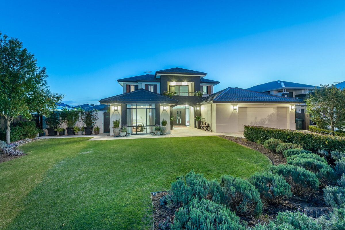 4 bedrooms House in 34 Portmarnock Drive THE VINES WA, 6069
