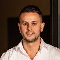Daniel Sutarov, Sales representative