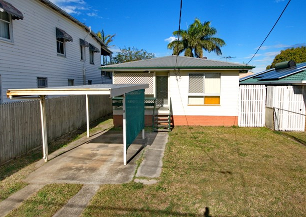 8 West Avenue, Wynnum QLD 4178