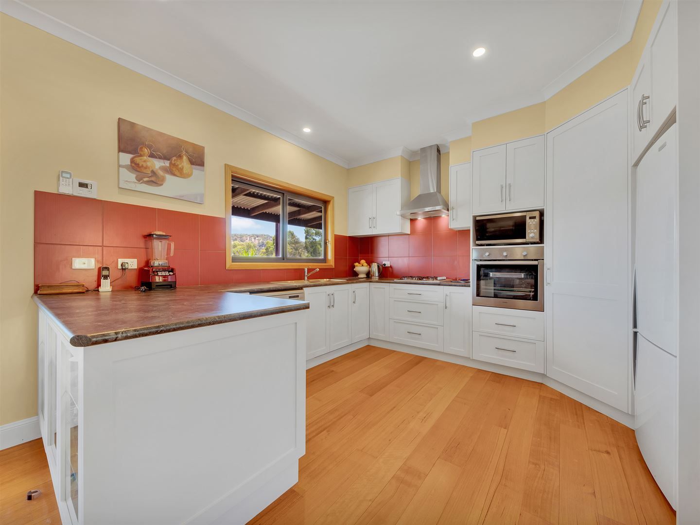 72 MacKay Street, Eldorado VIC 3746, Image 1