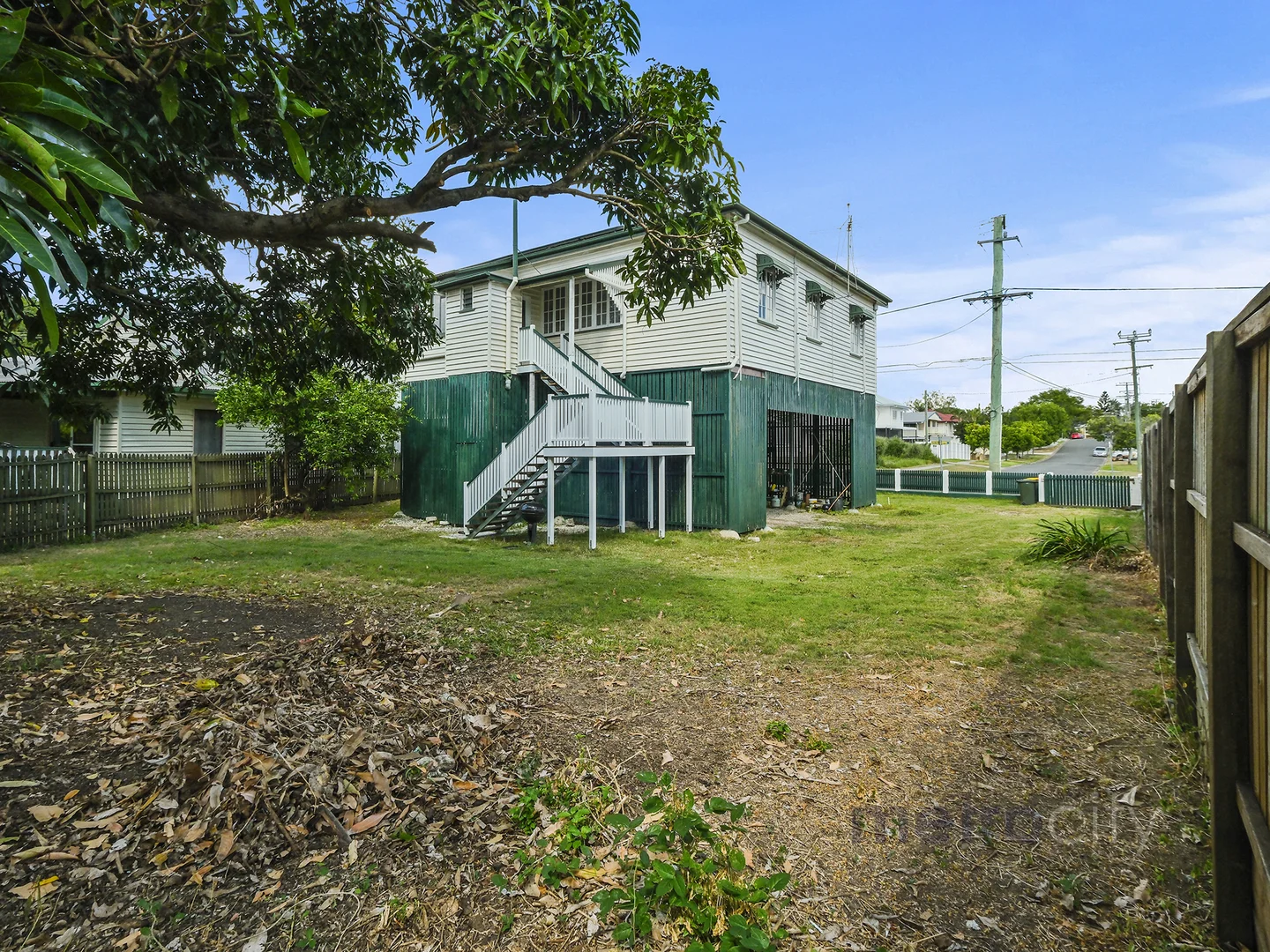 Additional image 11 of 107 Victoria Street, Fairfield QLD 4103