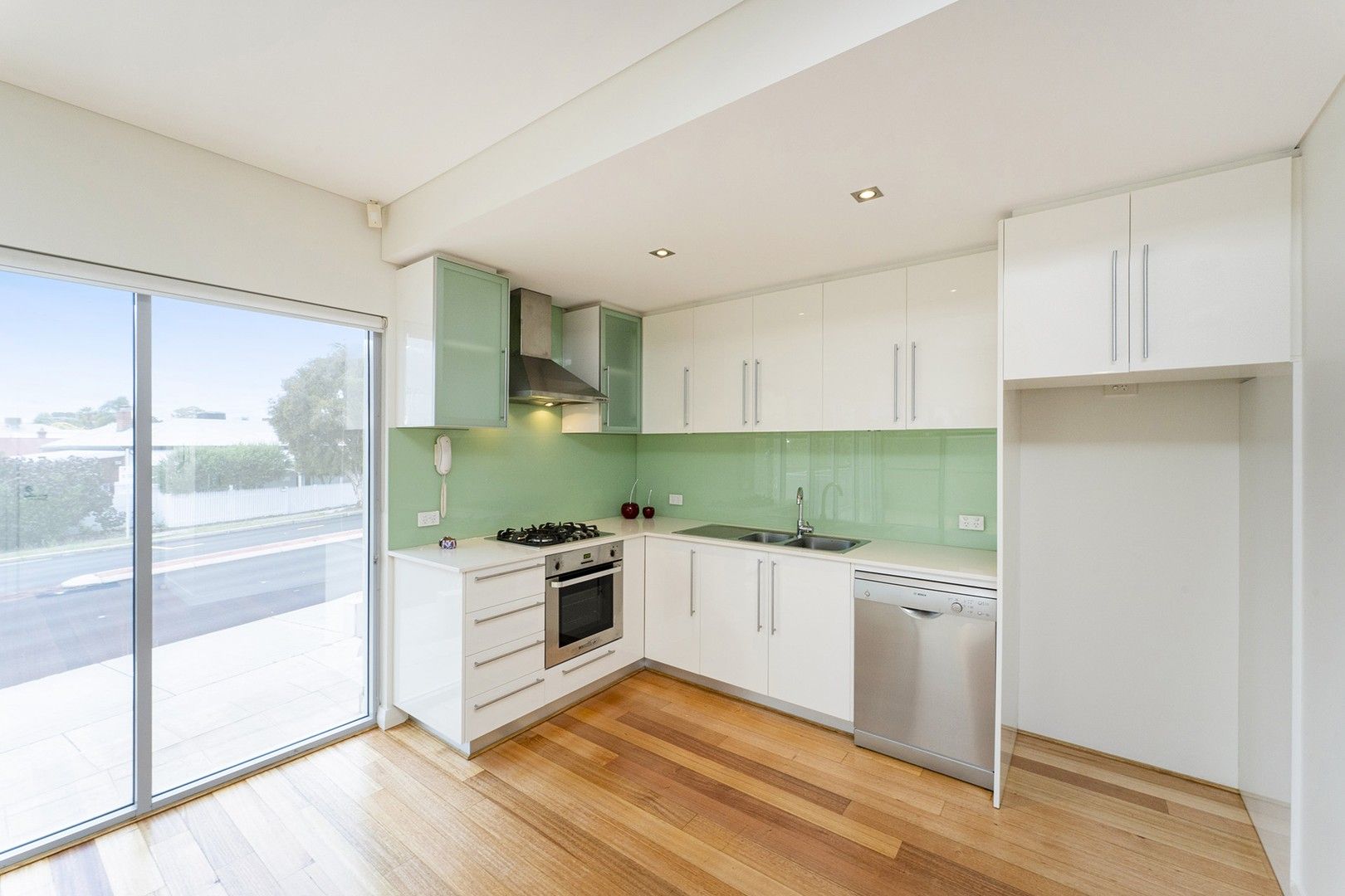 2/135 Loftus Street, Leederville WA 6007, Image 0