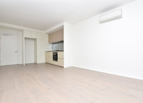 1704S/883 Collins Street, Docklands VIC 3008