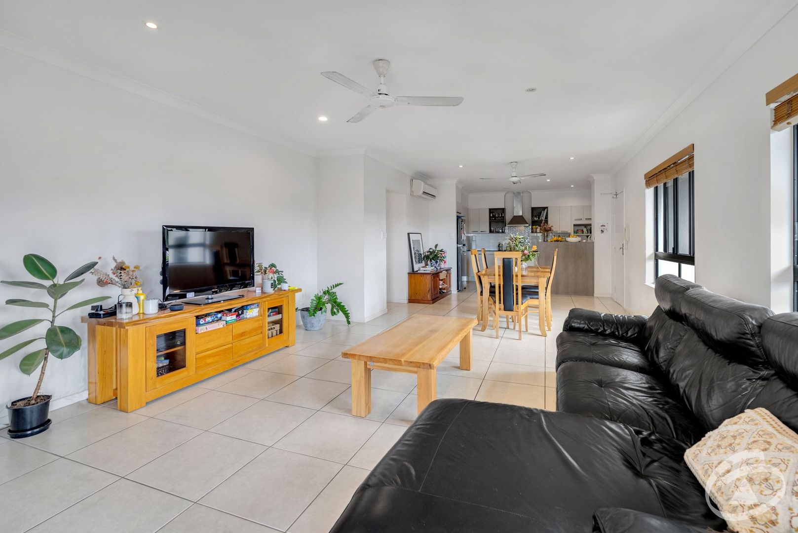 7/27-29 Pembroke Street, Parramatta Park QLD 4870, Image 2