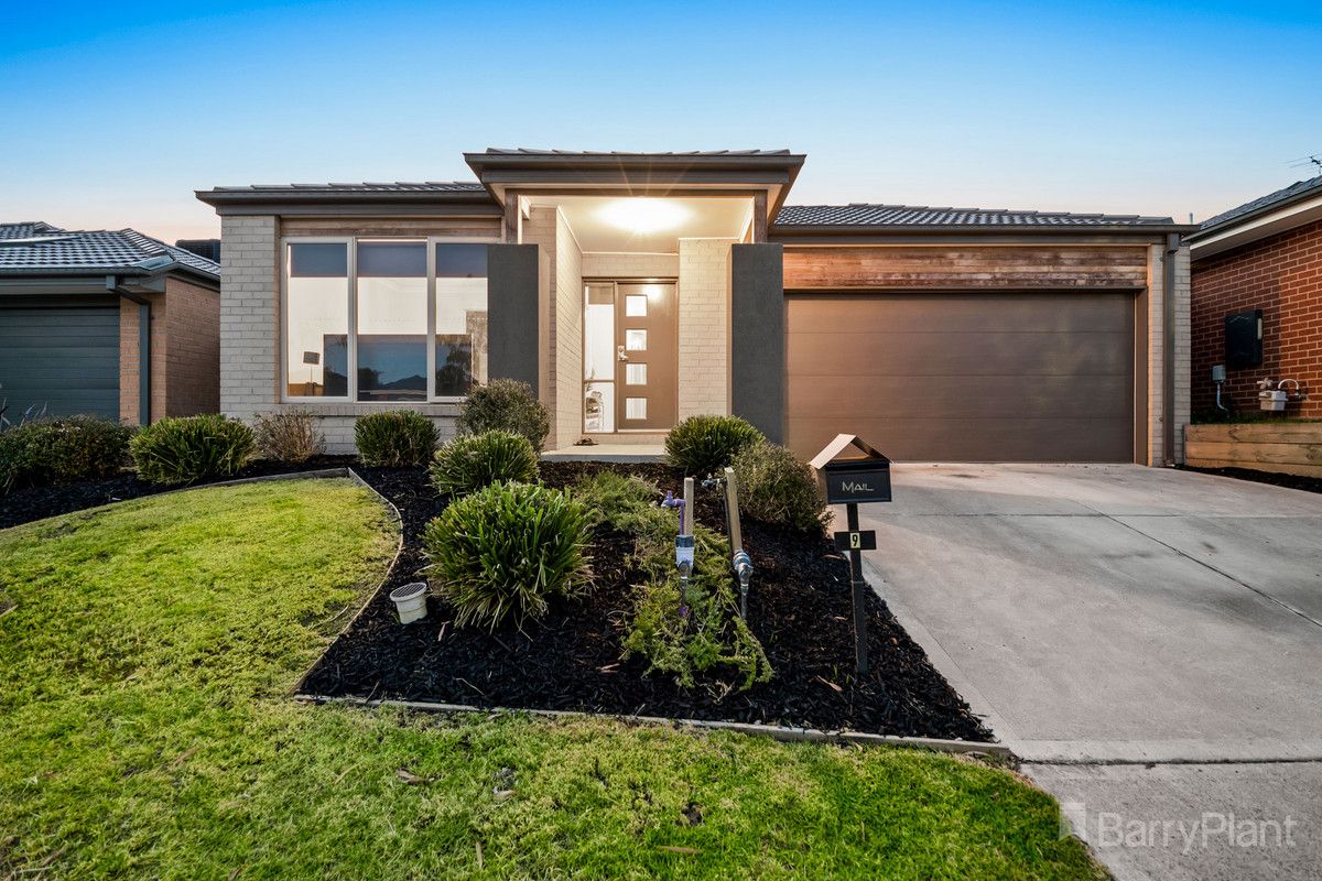 9 Pointer Drive, Pakenham VIC 3810, Image 0