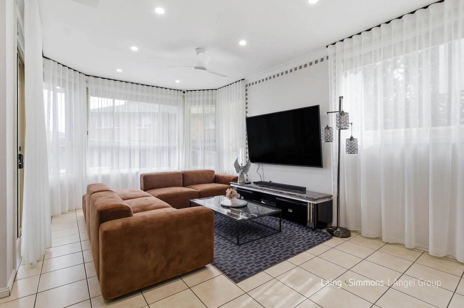 Additional image 3 of 20 Larbert Place, Prestons NSW 2170