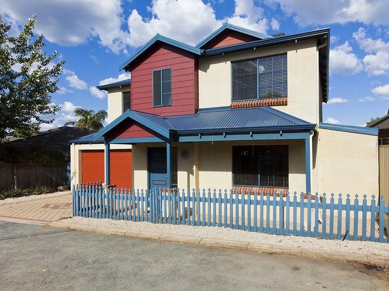 203A Holbeck, Doubleview WA 6018, Image 2