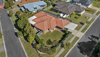 Picture of 82 Silky Oak Crescent, CARINDALE QLD 4152