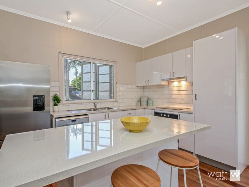4 bedrooms House in 45 Halcomb Street ZILLMERE QLD, 4034