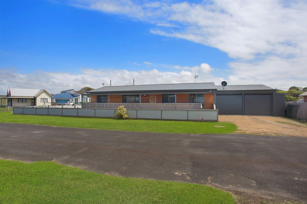 6 Jehu Street, Port Fairy VIC 3284