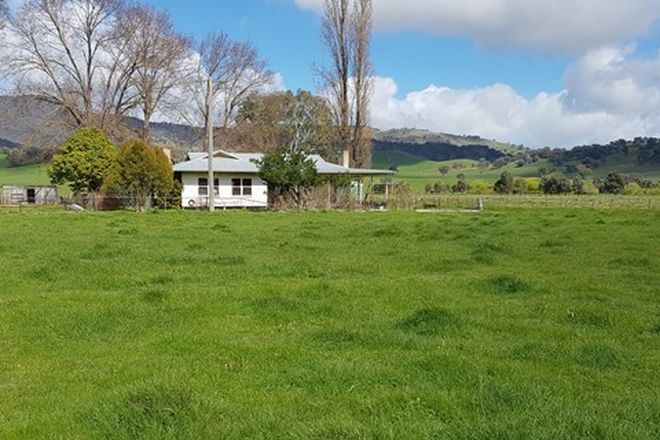 Picture of 56 Tallangatta Creek Rd, TALLANGATTA VALLEY VIC 3701