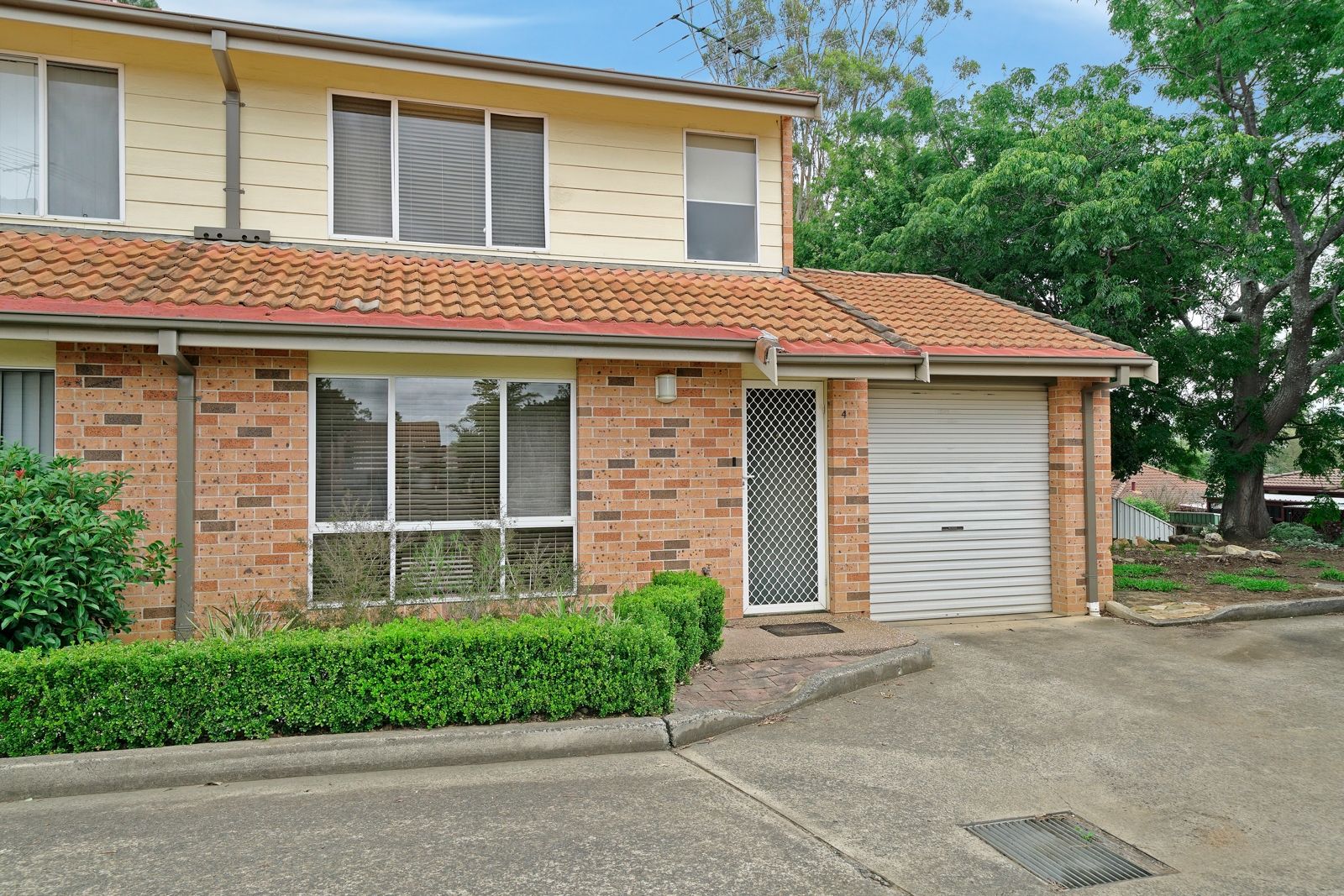 4/271 Old Hume Highway, Camden NSW 2570 Townhouse For Rent Domain