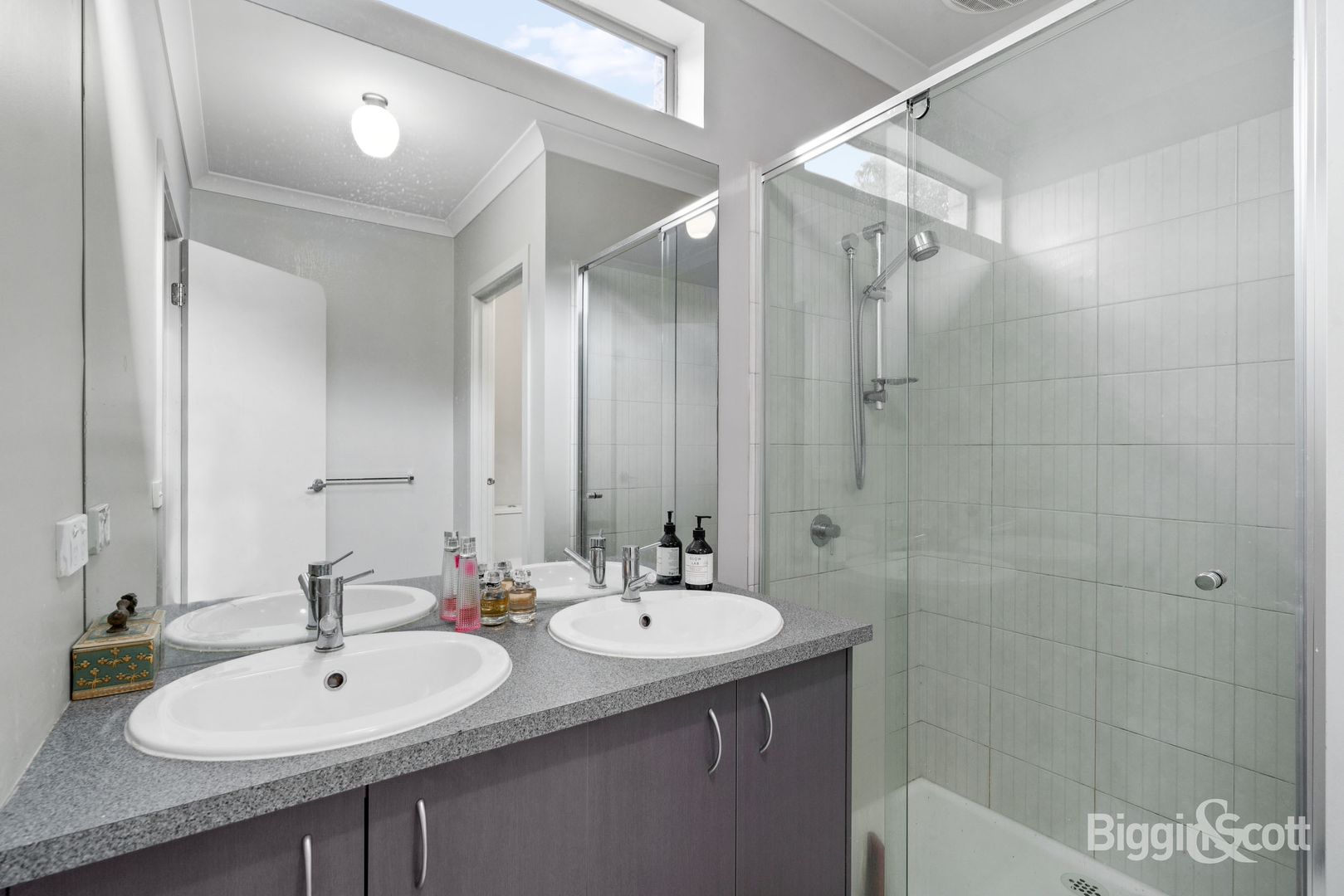 84 Hargrave Avenue, Point Cook VIC 3030 Domain