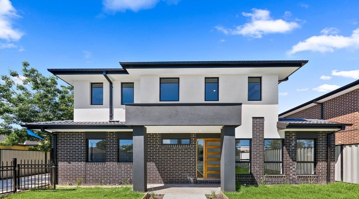 3 bedrooms Townhouse in 1/26 Gloria Avenue DANDENONG NORTH VIC, 3175