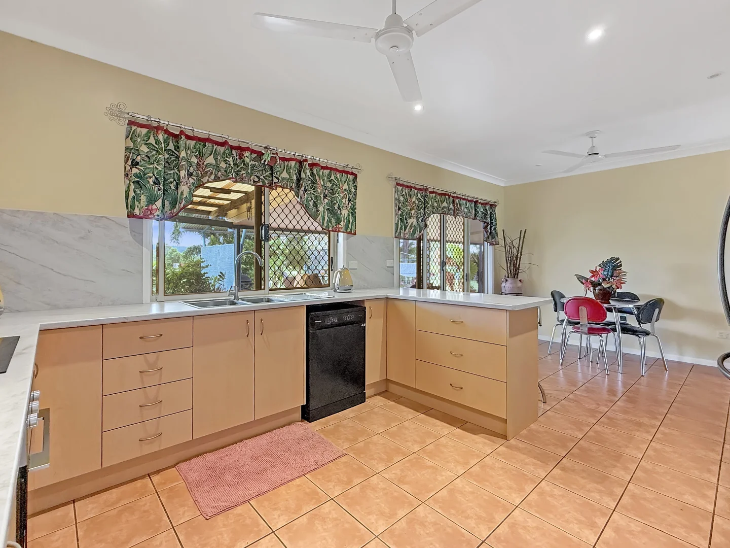 Additional image 8 of 322 Kelso Drive, Kelso QLD 4815