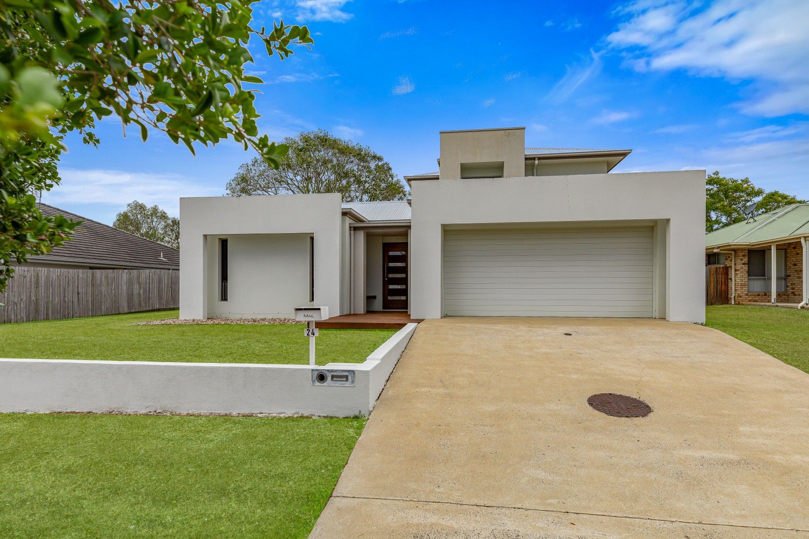 24 Directors Circuit, Jones Hill QLD