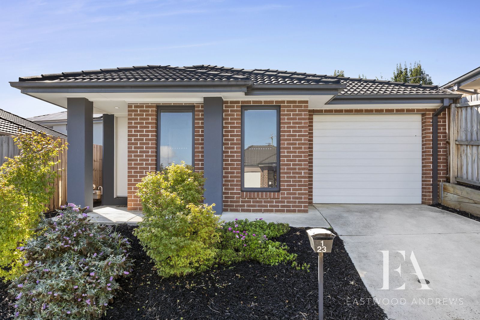 3 bedrooms Townhouse in 23A Chablis Court WAURN PONDS VIC, 3216