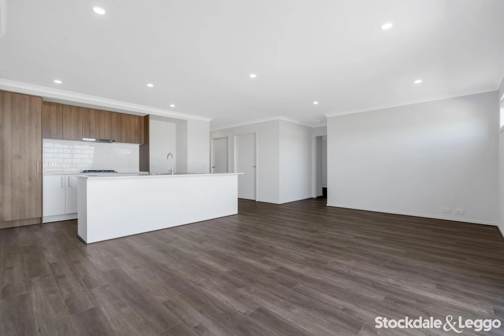 Additional image 5 of 15 Romanesque Drive, Deanside VIC 3336