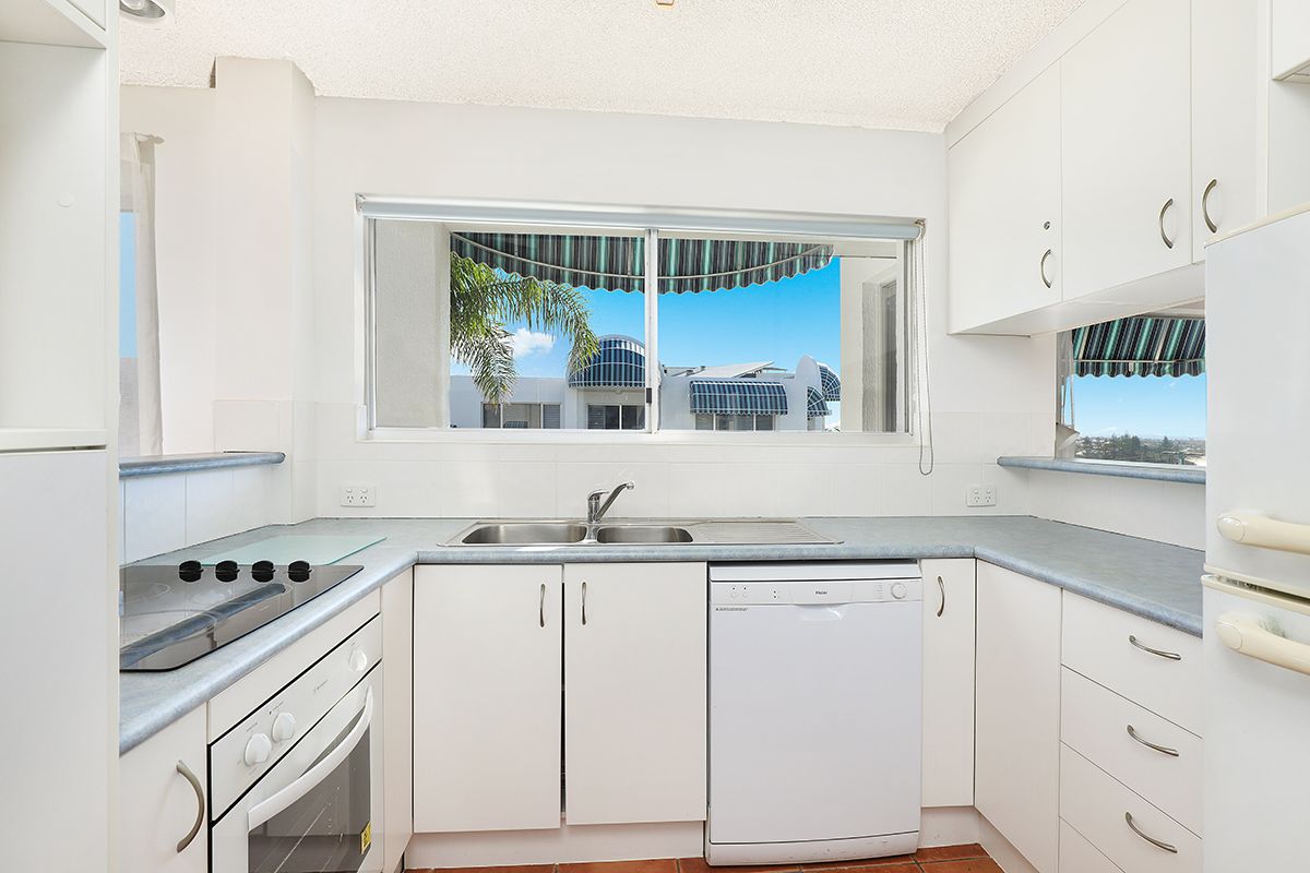 20/38 Mcilwraith Street - ESTORIL, Moffat Beach QLD 4551, Image 2