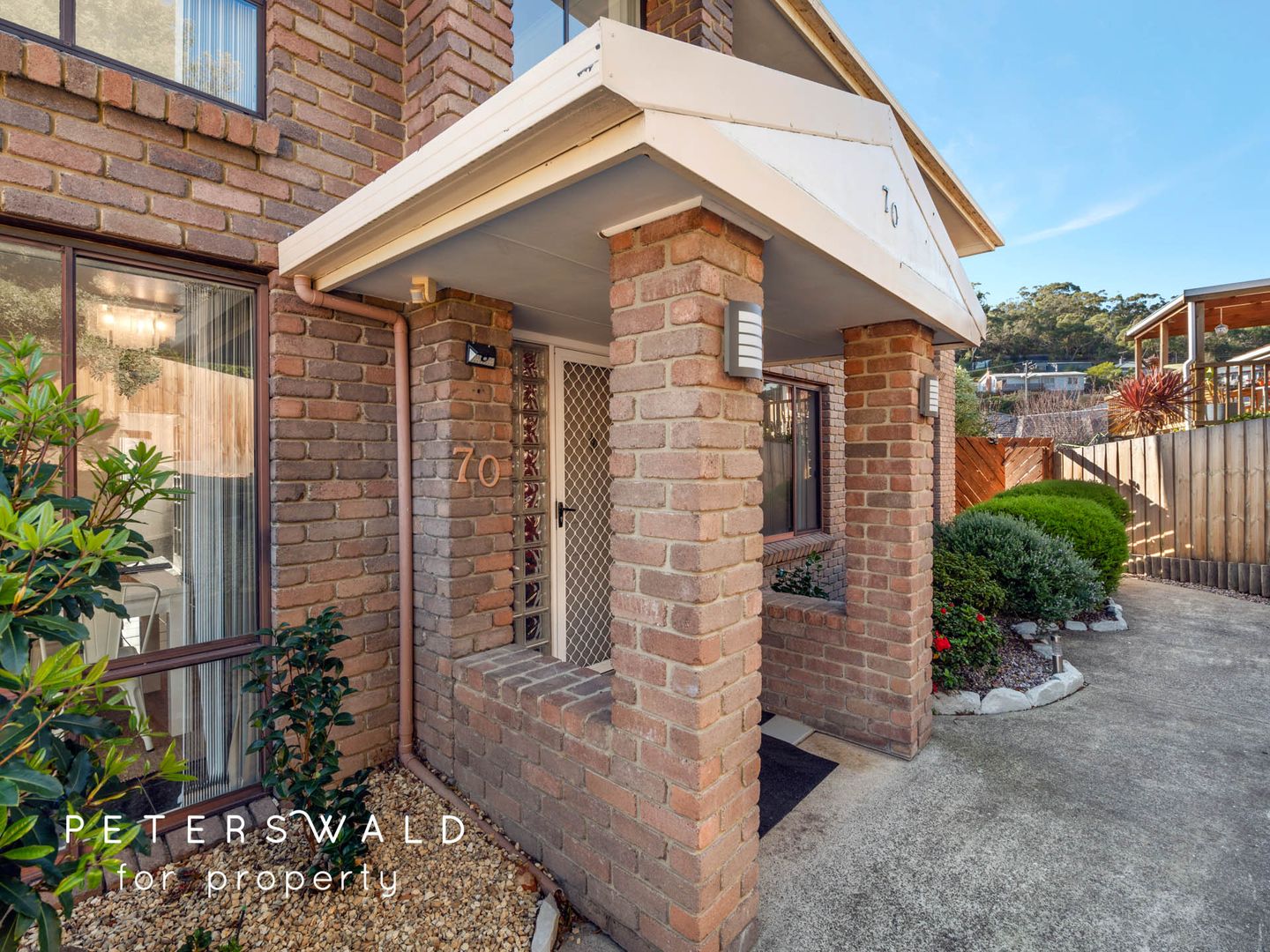 70 Henley Street, Lindisfarne TAS 7015, Image 1