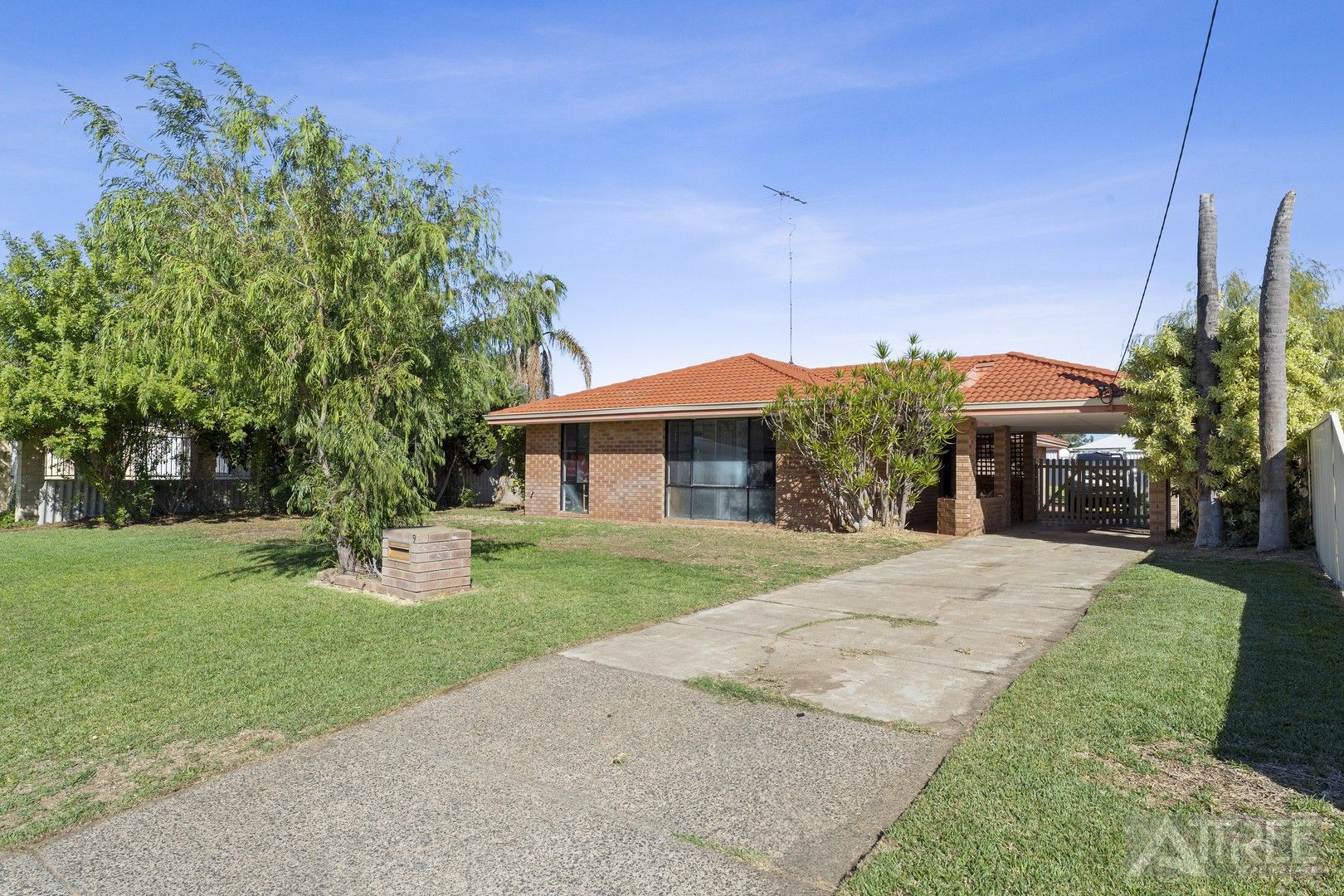 5 bedrooms House in 9 Cygni Street MANDURAH WA, 6210