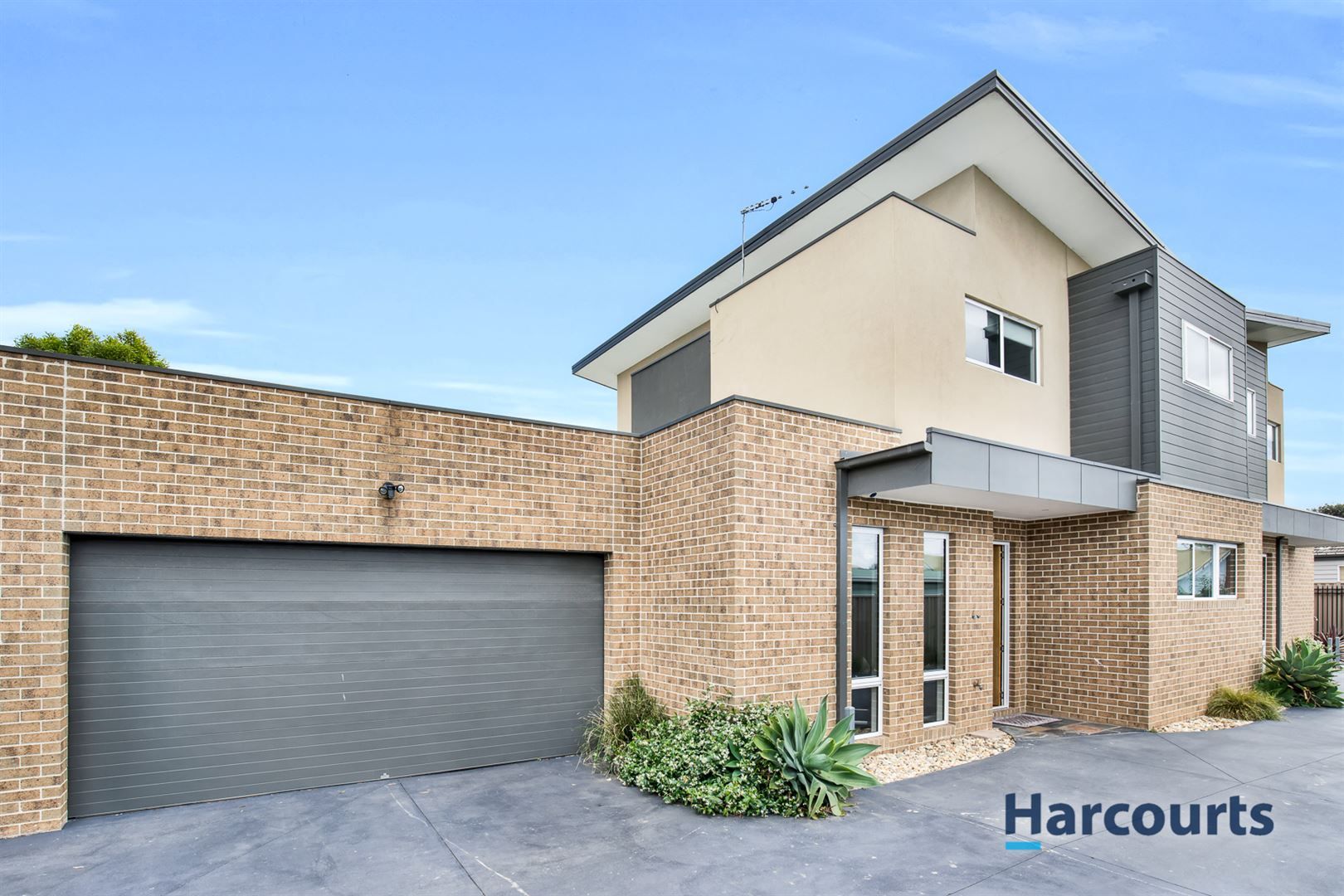 2/10A York Street, Bonbeach VIC 3196, Image 0