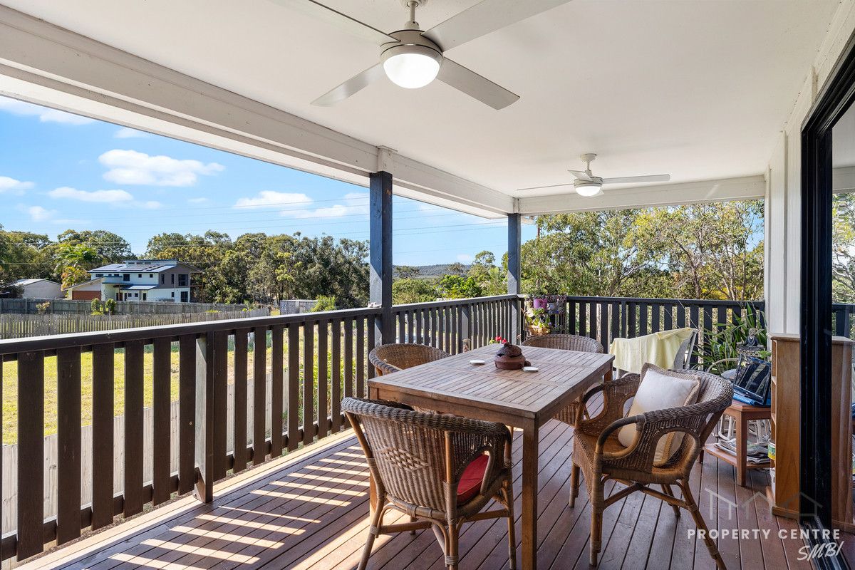 3 bedrooms House in 7 James Street RUSSELL ISLAND QLD, 4184