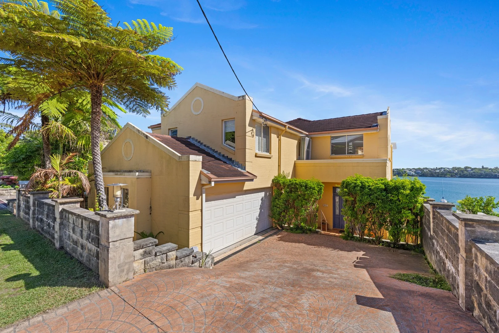 11 The Avenue, Bundeena NSW 2230