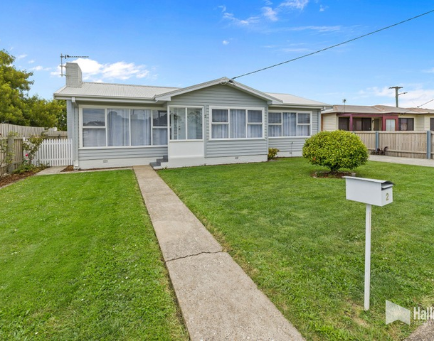 2 Victoria Street, Devonport TAS 7310