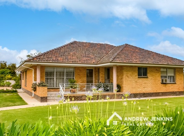 3243 Murray Valley Highway, Cobram VIC 3644