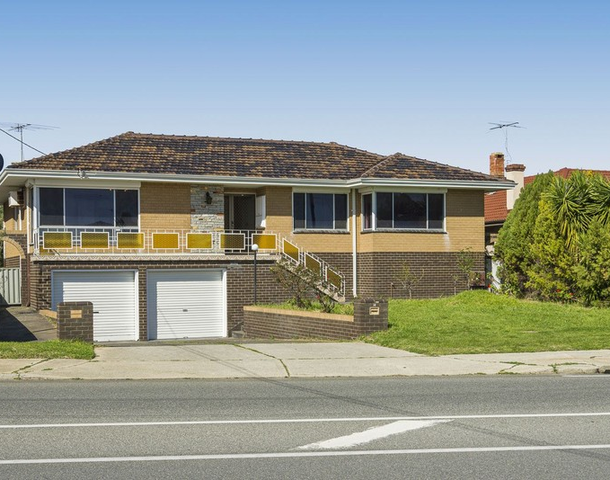 14 Hamilton Road, Hamilton Hill WA 6163