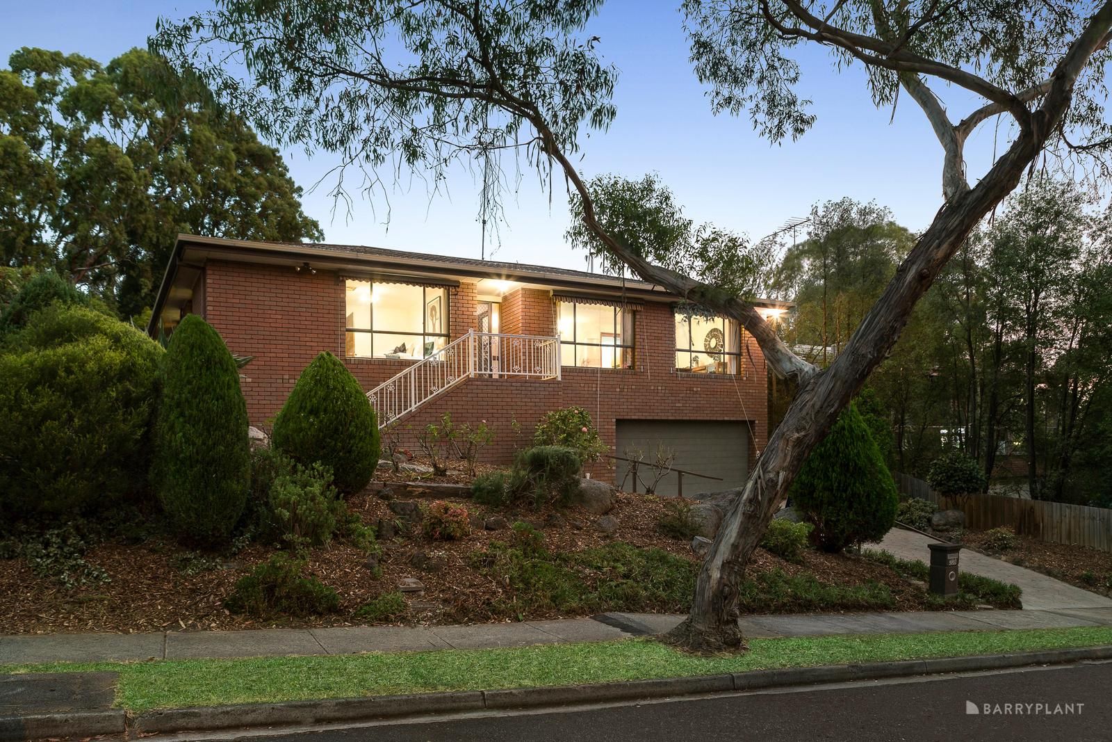 208 St Helena Road, Greensborough VIC 3088, Image 0