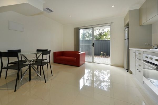 2/3 Diagonal Way, Oaklands Park SA 5046, Image 2