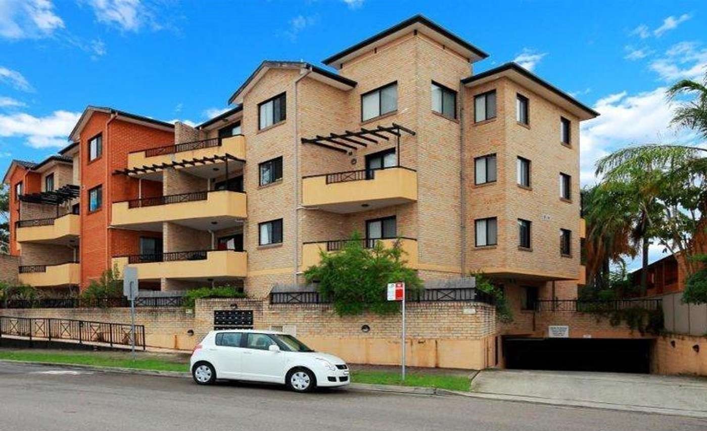 2 bedrooms Apartment / Unit / Flat in 18/2B Coleman Avenue CARLINGFORD NSW, 2118