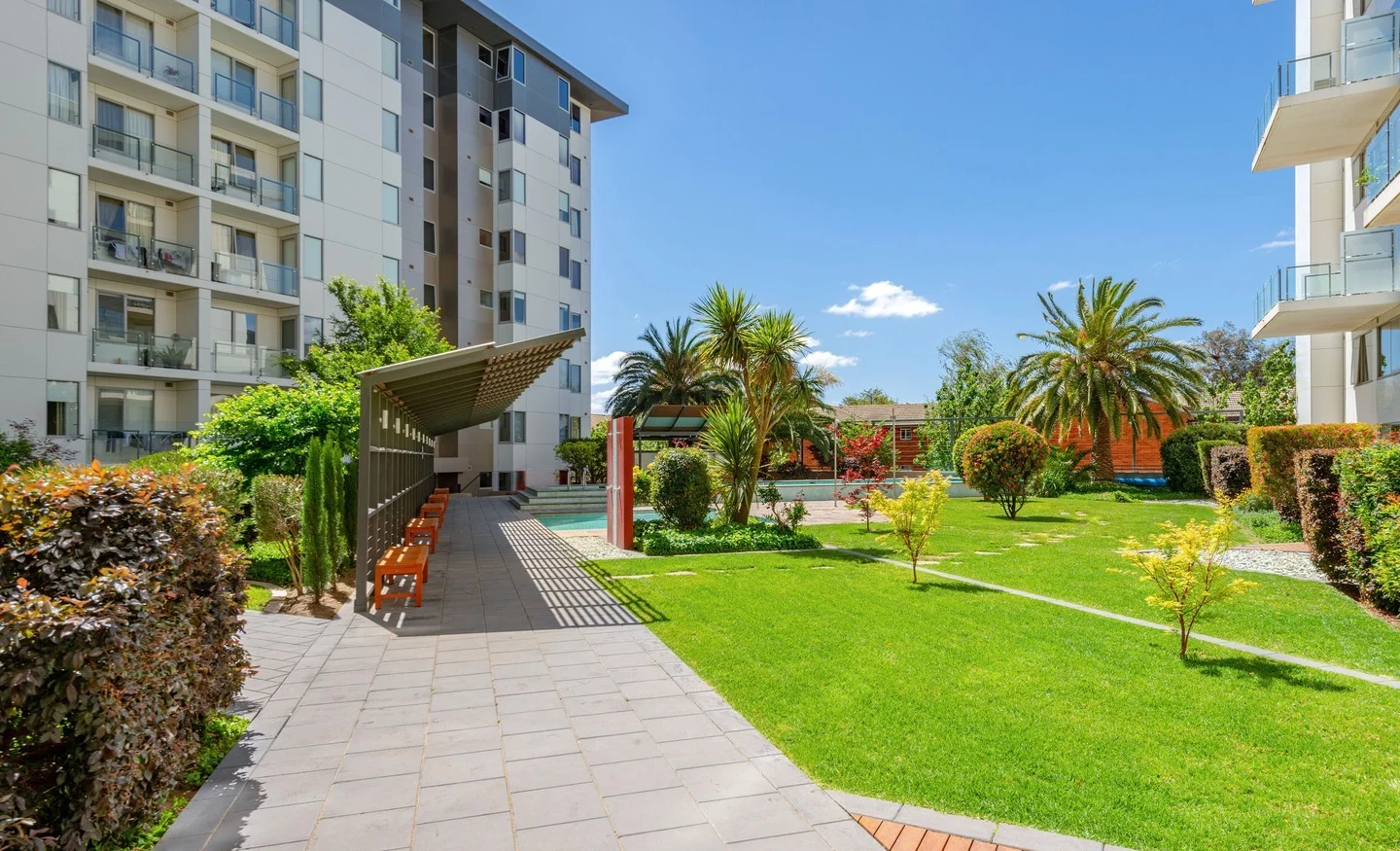 Additional image 9 of Turner ACT 2612