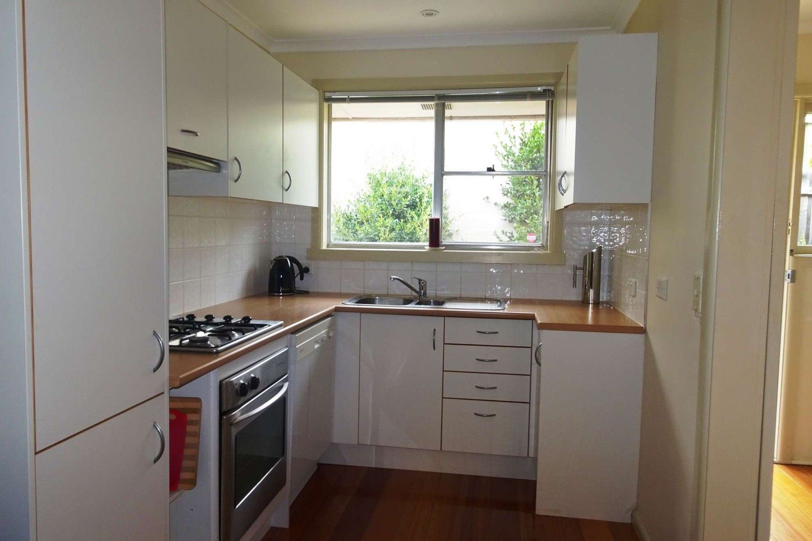 2 bedrooms Apartment / Unit / Flat in 3/21 Wharton Street SURREY HILLS VIC, 3127